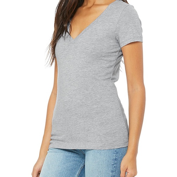 Grey v neck. 3 for 30$ - Picture 2 of 3